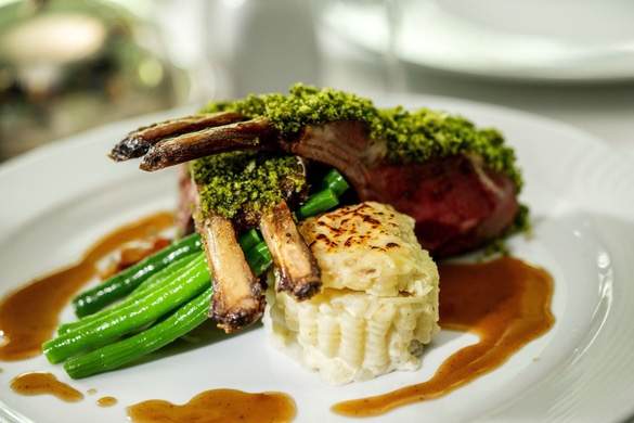 Paul Gauguin Cruises MS Paul Gauguin L'Etoile Dishes 4 ©Paul Gauguin Cruises.jpg